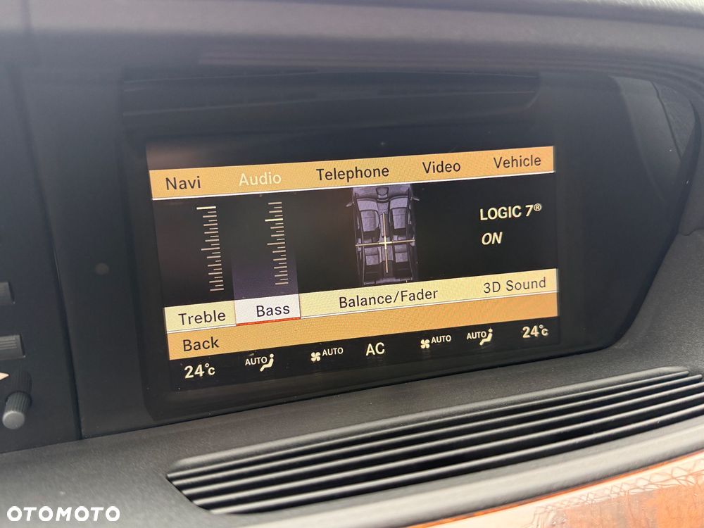 Mercedes-Benz Klasa S 500 L BlueEFFICIENCY 4-Matic - 27
