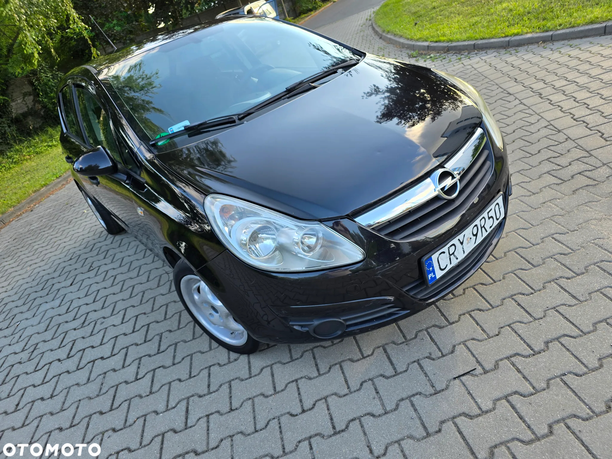 Opel Corsa 1.2 16V Enjoy - 12