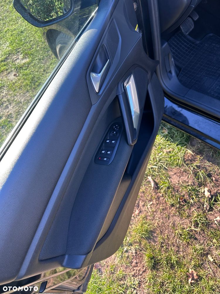 Peugeot 308 - 23