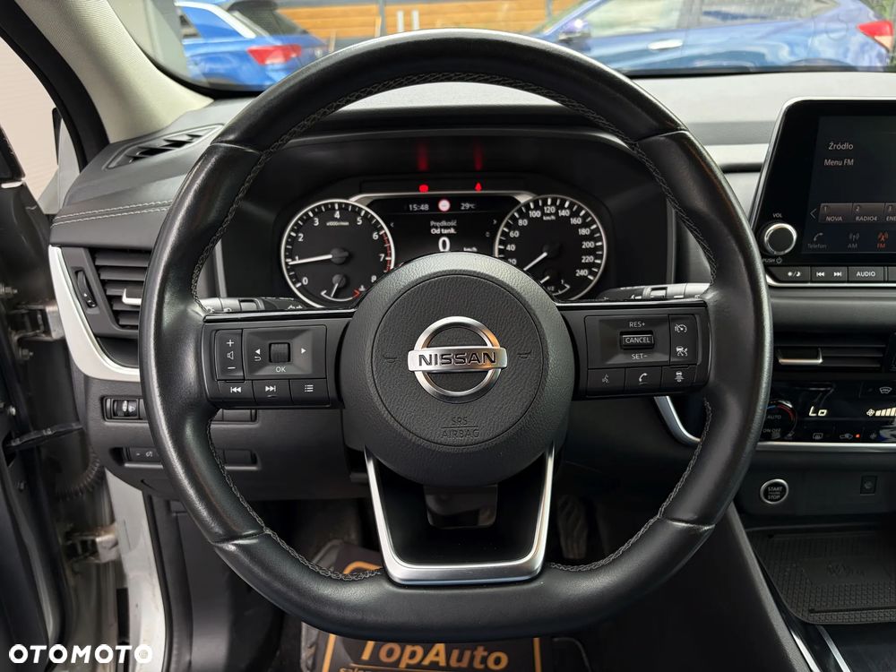 Nissan Qashqai 1.3 DIG-T N-Connecta - 22