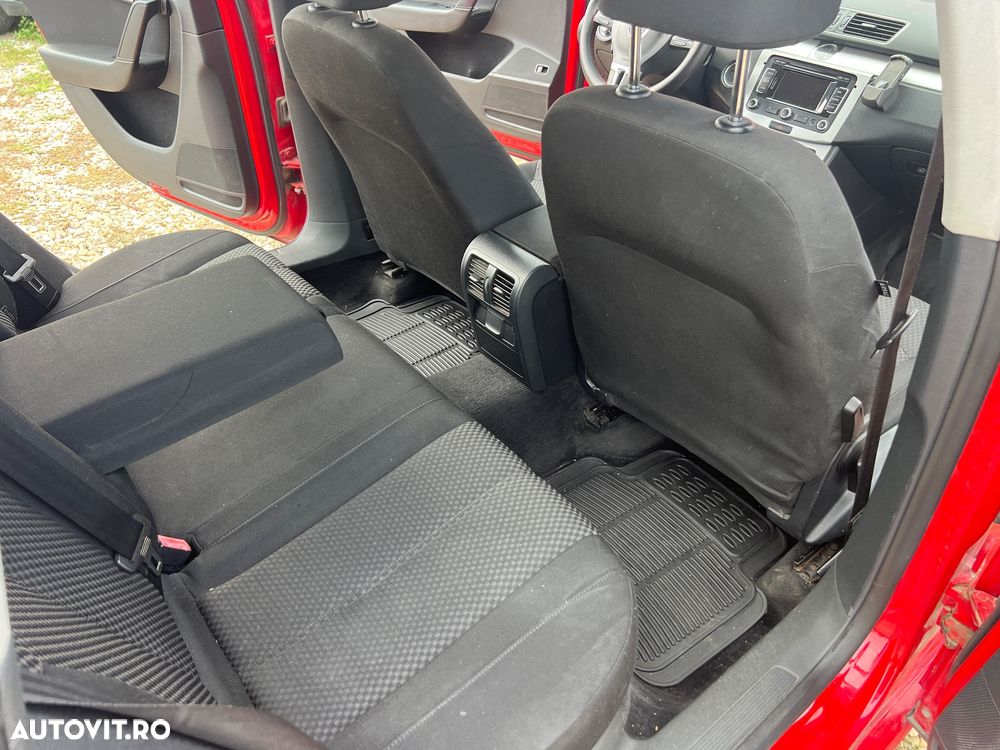 Volkswagen Passat 1.6 TDI BlueMotion Technology Trendline - 23