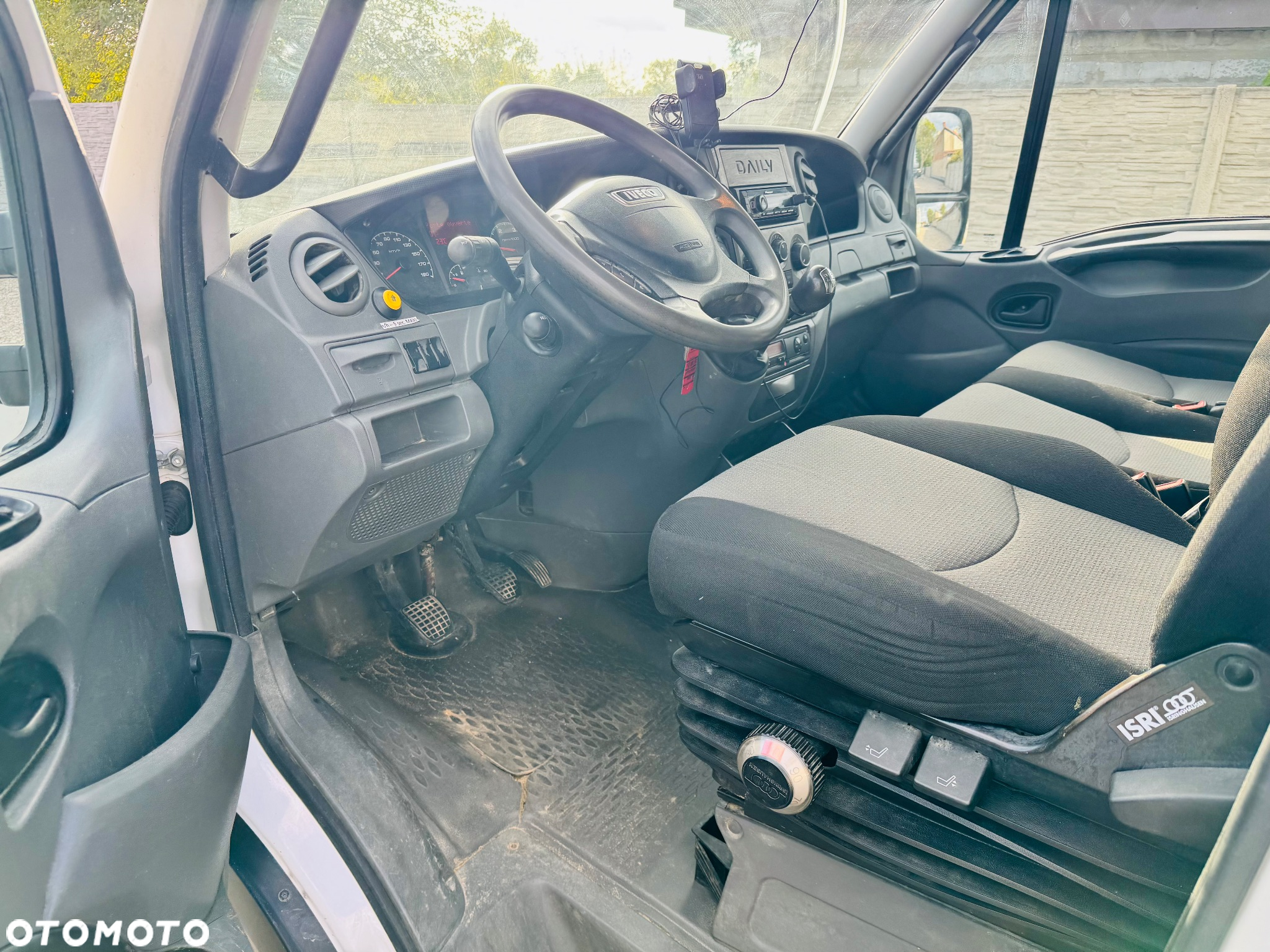 Iveco DAILY 35C17 - 10