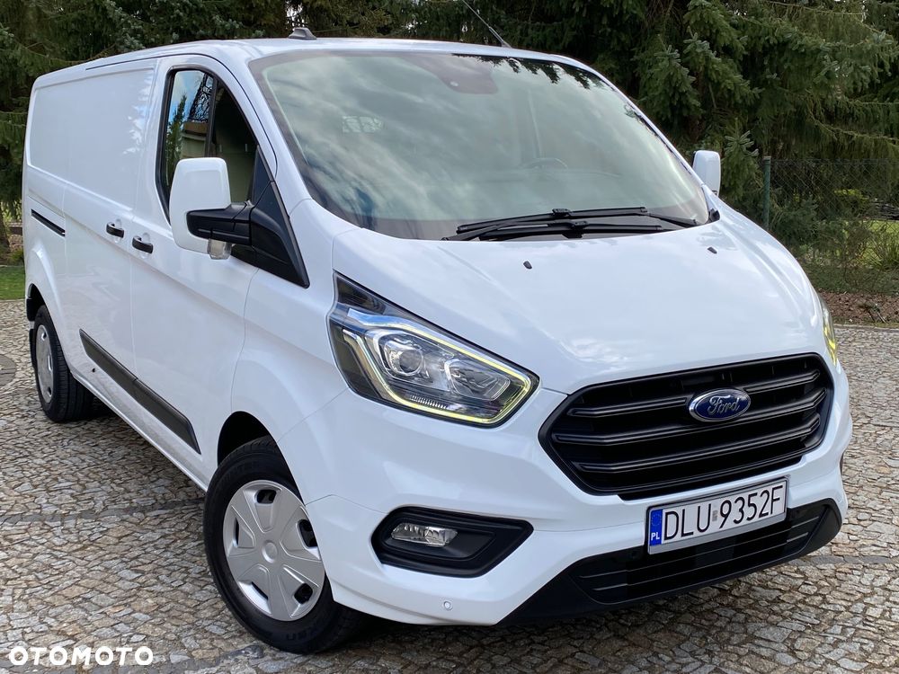 Ford TRANSIT CUSTOM - 10