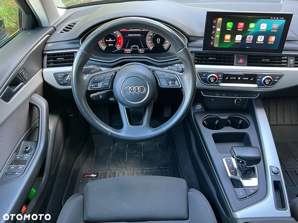 Audi A4 Limousine - 33