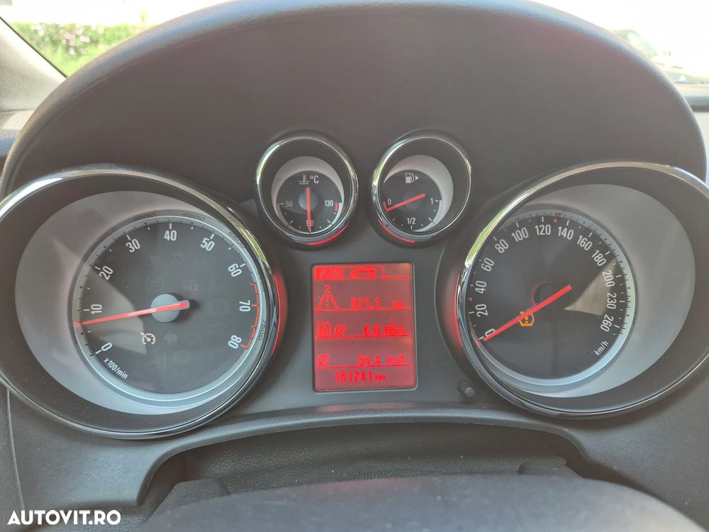 Opel Astra 1.6 TWINPORT ECOTEC Essentia - 5