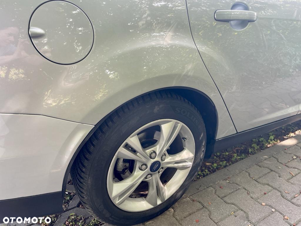 Ford Focus - 11