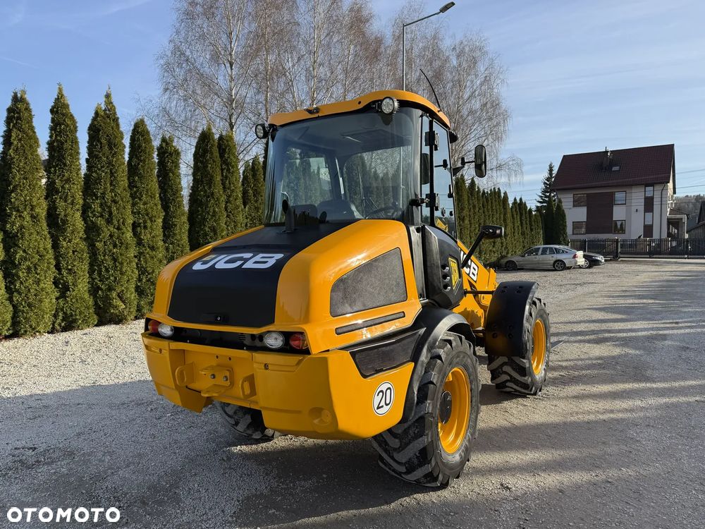 JCB TM 220 AGRI TELESKOP / 2016 ROK / TELESKOP / MAŁE GABARYTY / PIĘKNA / ZADBANA / SPROWADZONA Z NIEMIEC / PIĘKNIE UTRZYMANA / ORYGINAŁ / 180 300 310 320 330 Schaffer - 15