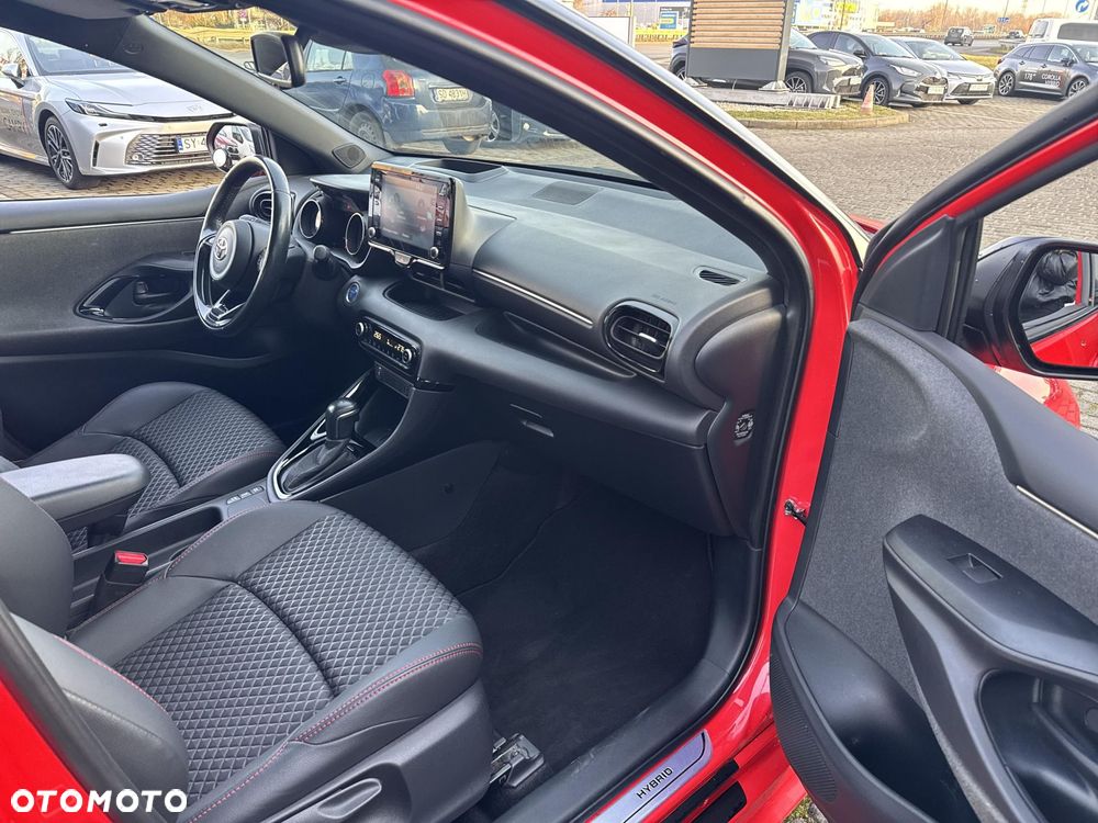 Toyota Yaris - 22