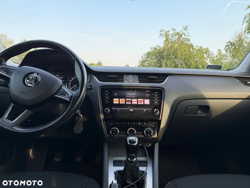 Skoda Octavia 1.4 TSI Ambition - 29