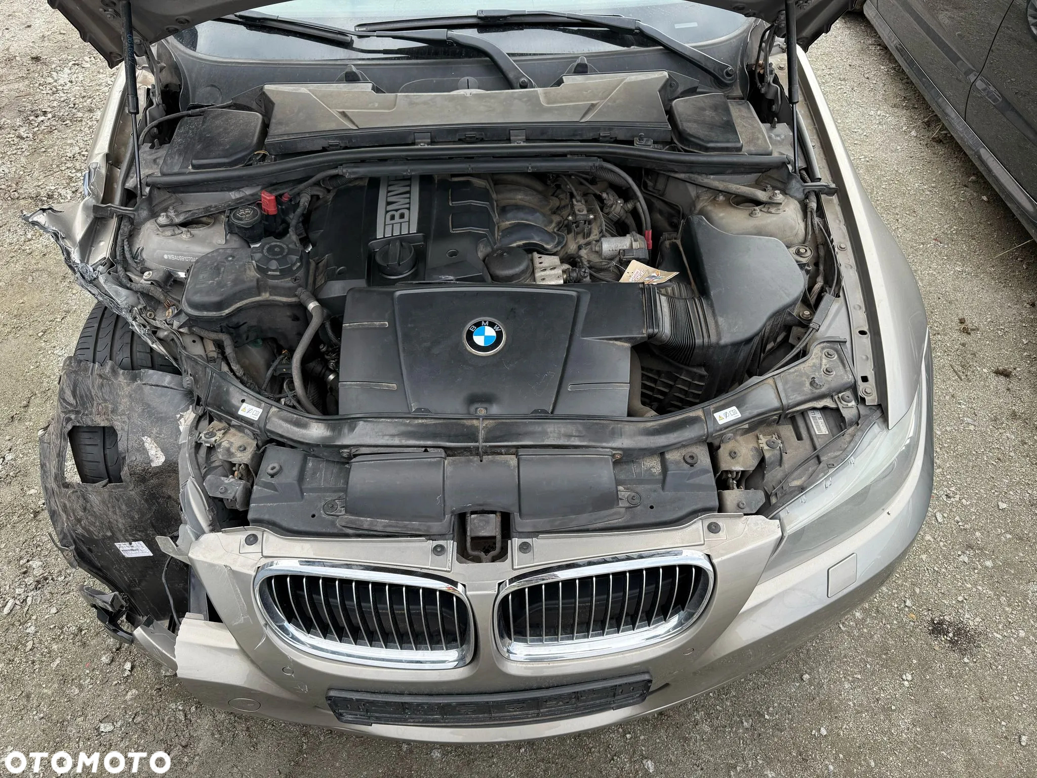 BMW Seria 3 320i Touring - 19