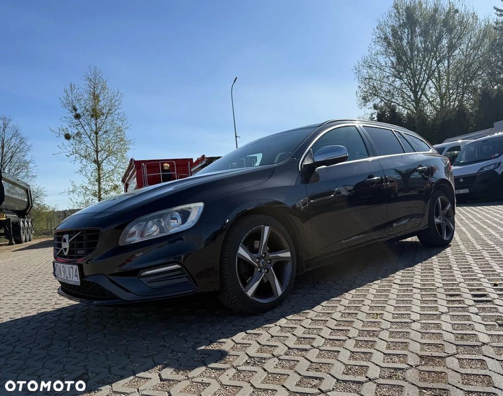 Volvo V60 D4 Ocean Race - 11