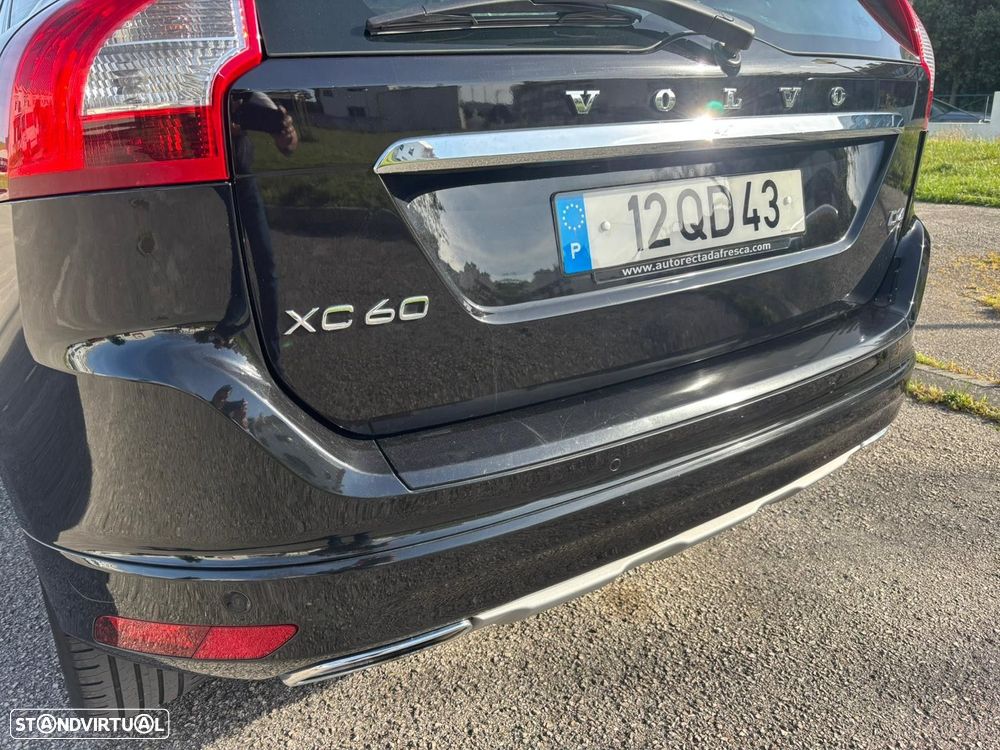 Volvo XC 60 2.0 D4 R-Design - 14