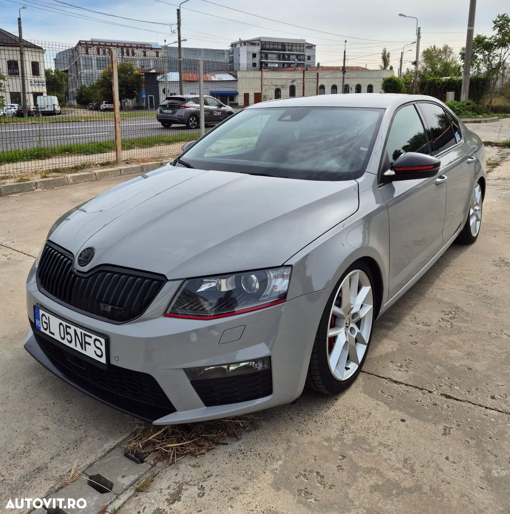 Skoda Octavia 2.0 TSI RS - 1