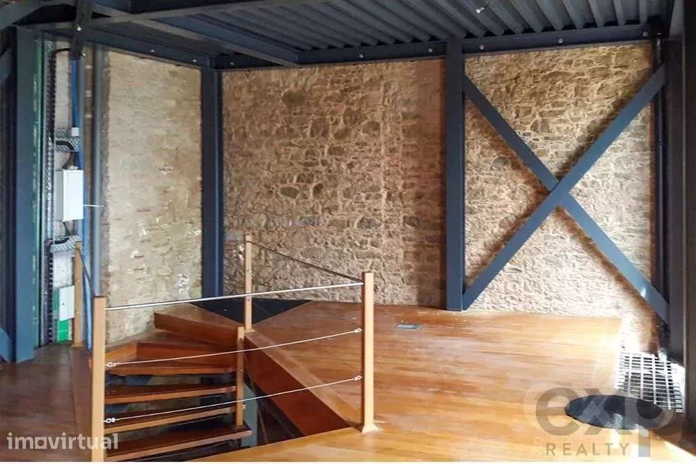 Moradia Unifamiliar com Terraço e Vista para o Mar - Grande imagem: 5/25