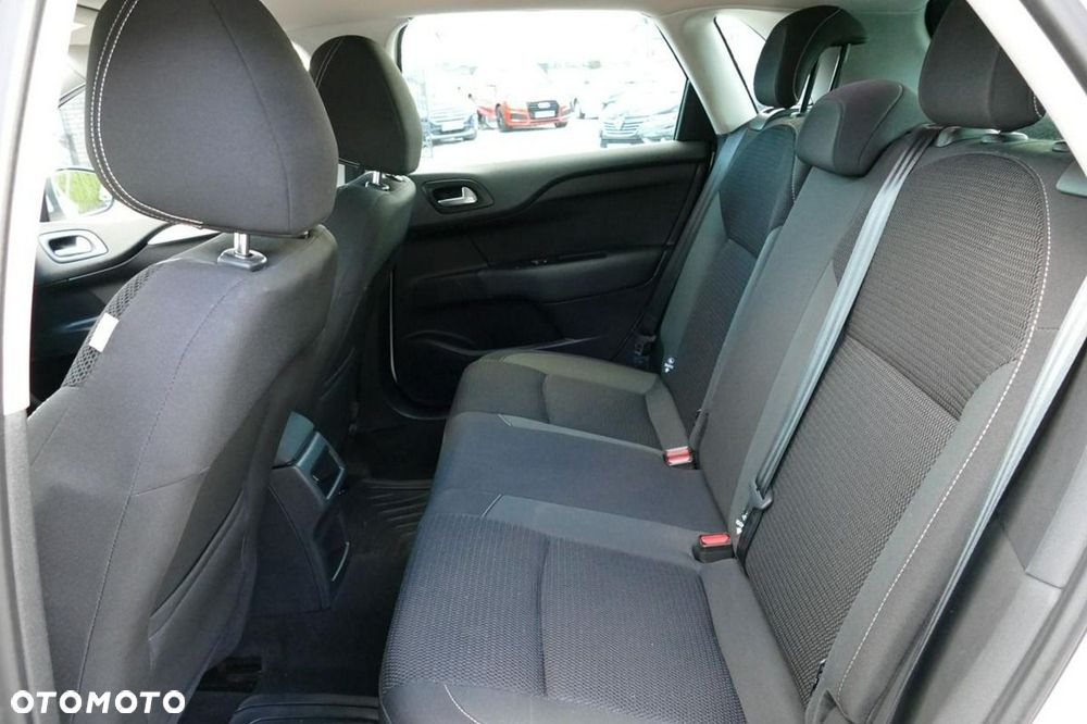 Citroën C4 1.2 e-THP Exclusive - 34