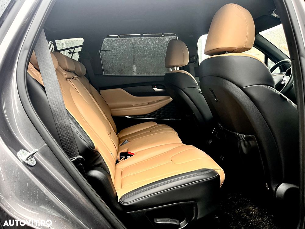 Hyundai Santa Fe 1.6 Plugin-Hybrid 4WD Signature - 11