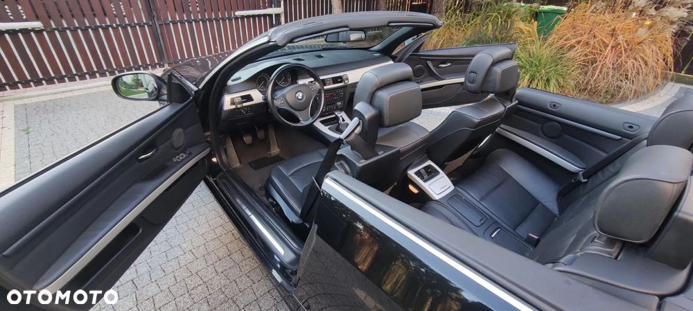 BMW Seria 3 320i - 27