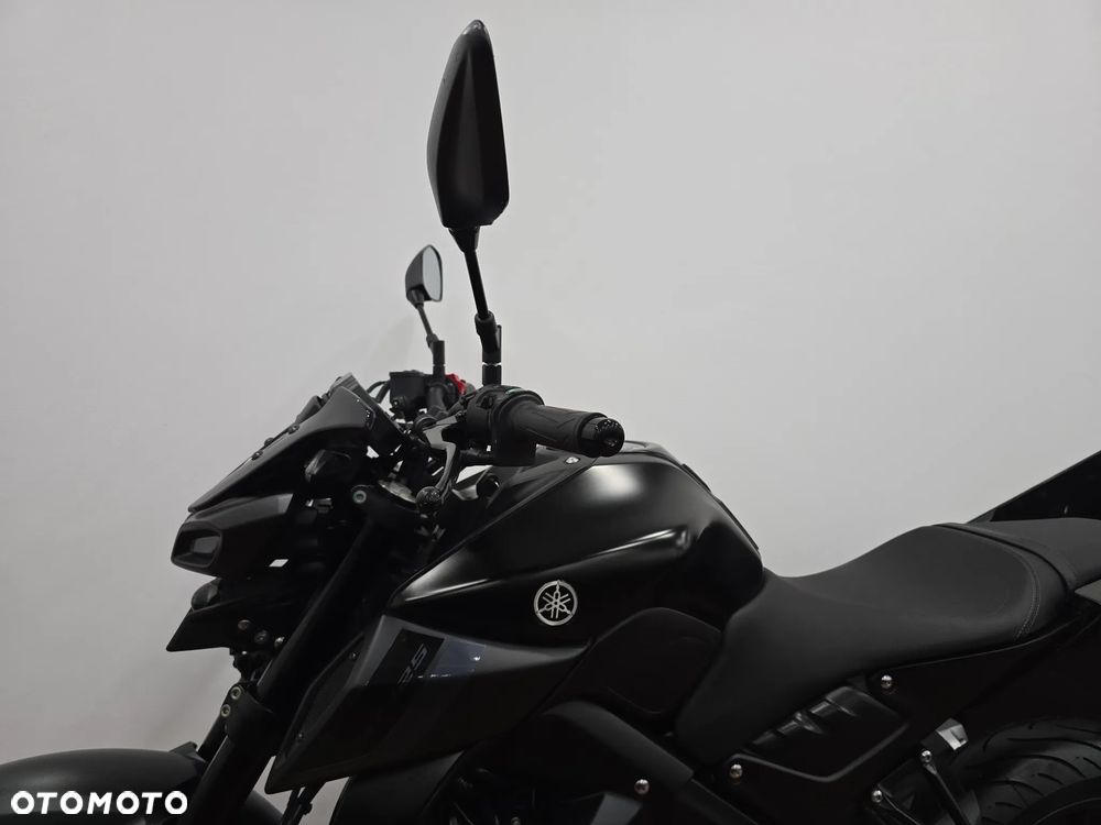 Yamaha MT - 13