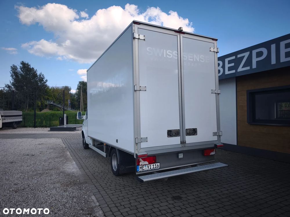 Mercedes-Benz Sprinter 514 - 18