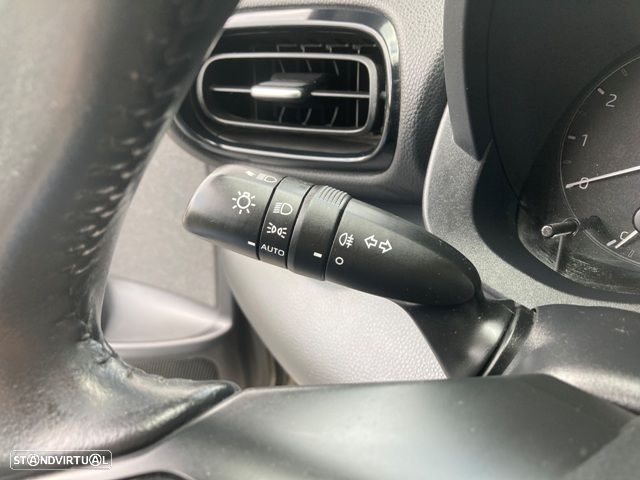 Toyota Yaris 1.0 VVT-i Comfort Plus - 16