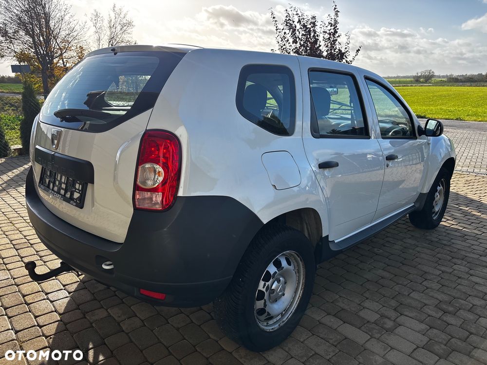 Dacia Duster 2011 photo 3