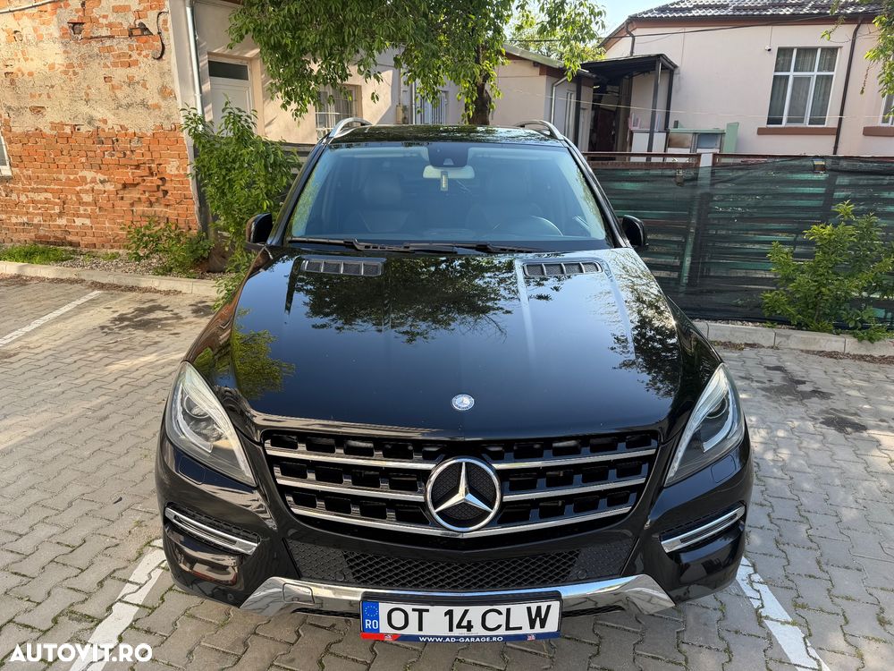 Mercedes-Benz ML - 25