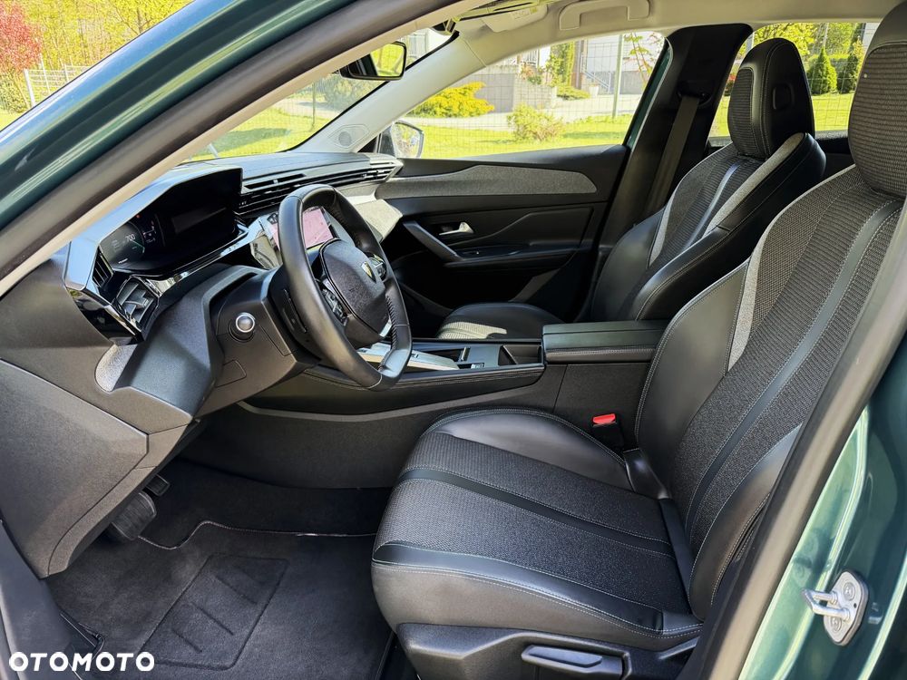 Peugeot 308 1.2 PureTech GPF Allure Pack S&S EAT8 - 11