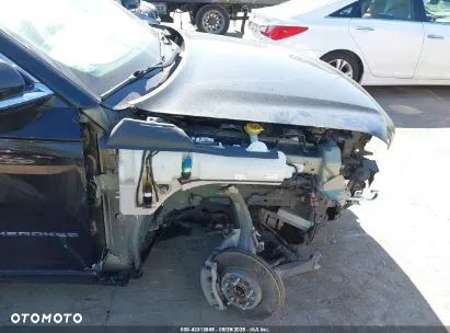 Jeep Grand Cherokee 3.6 V6 Overland - 8