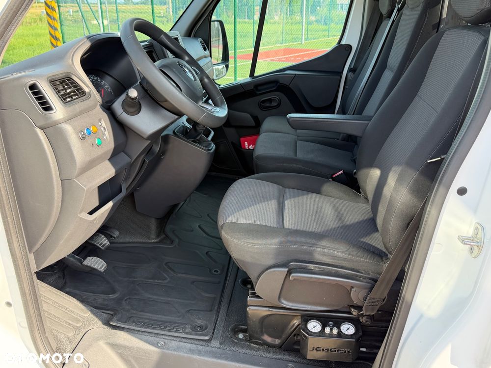 Renault Master - 17