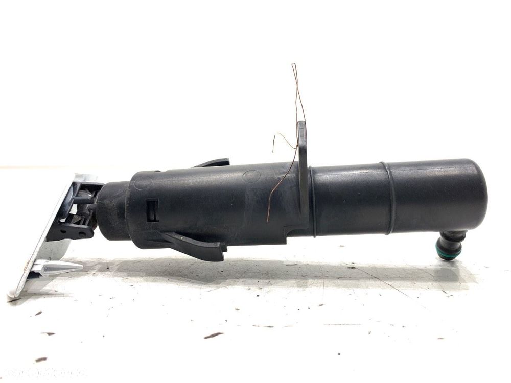 SPRYSKIWACZ REFLEKTORA LEWY PRZÓD  VW GOLF VI (5K1) 2008 - 2014 1.2 TSI 63 kW [86 KM] benzyna 2010 - 2