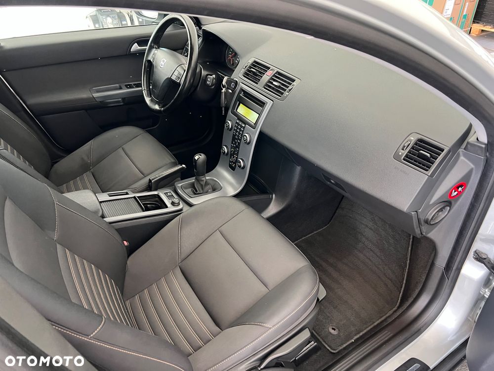 Volvo V50 1.6D DRIVe Kinetic Start-Stop - 28