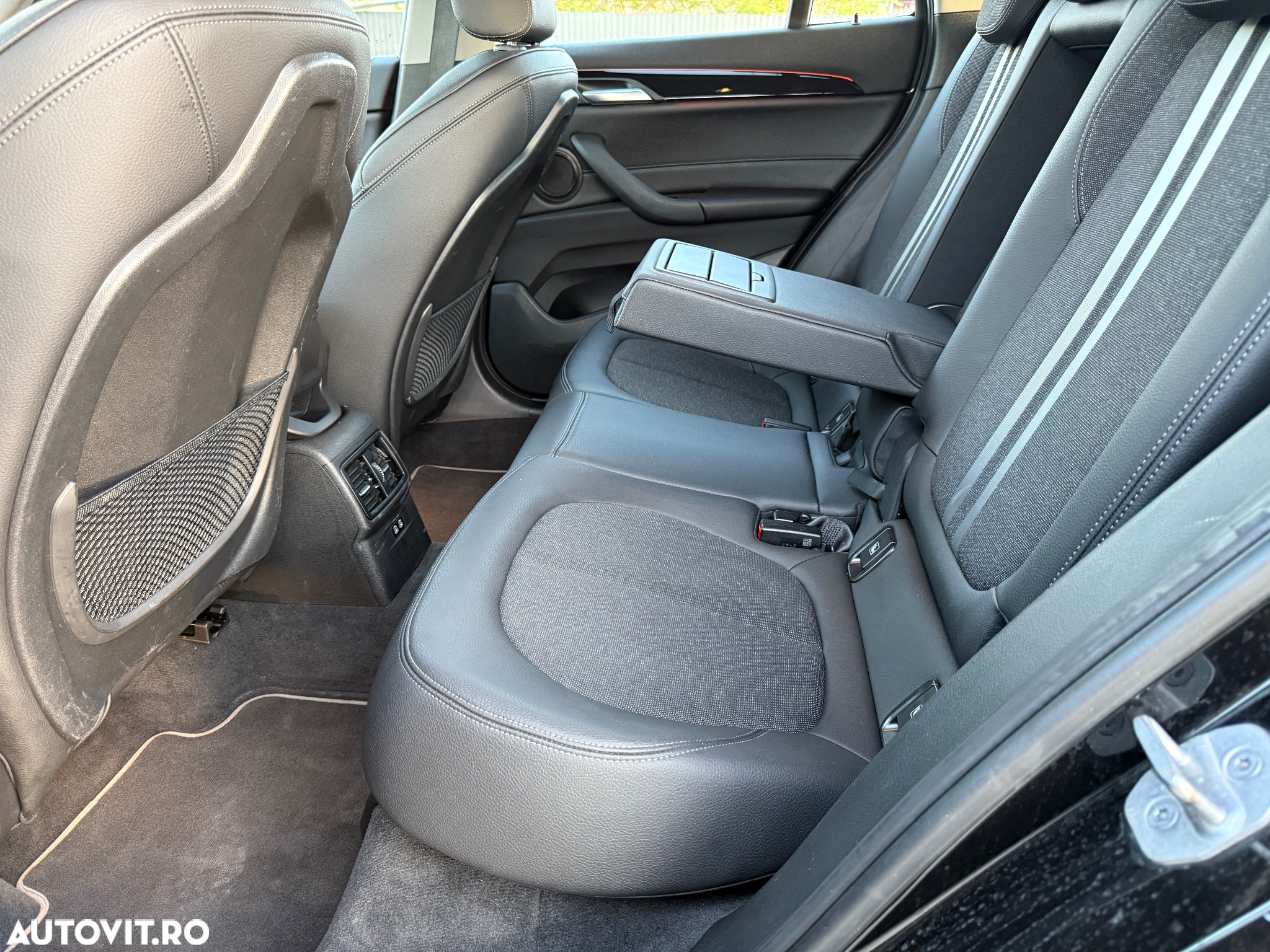 BMW X1 xDrive20d AT - 13