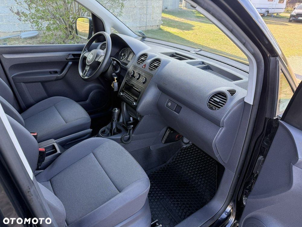 Volkswagen Caddy - 10