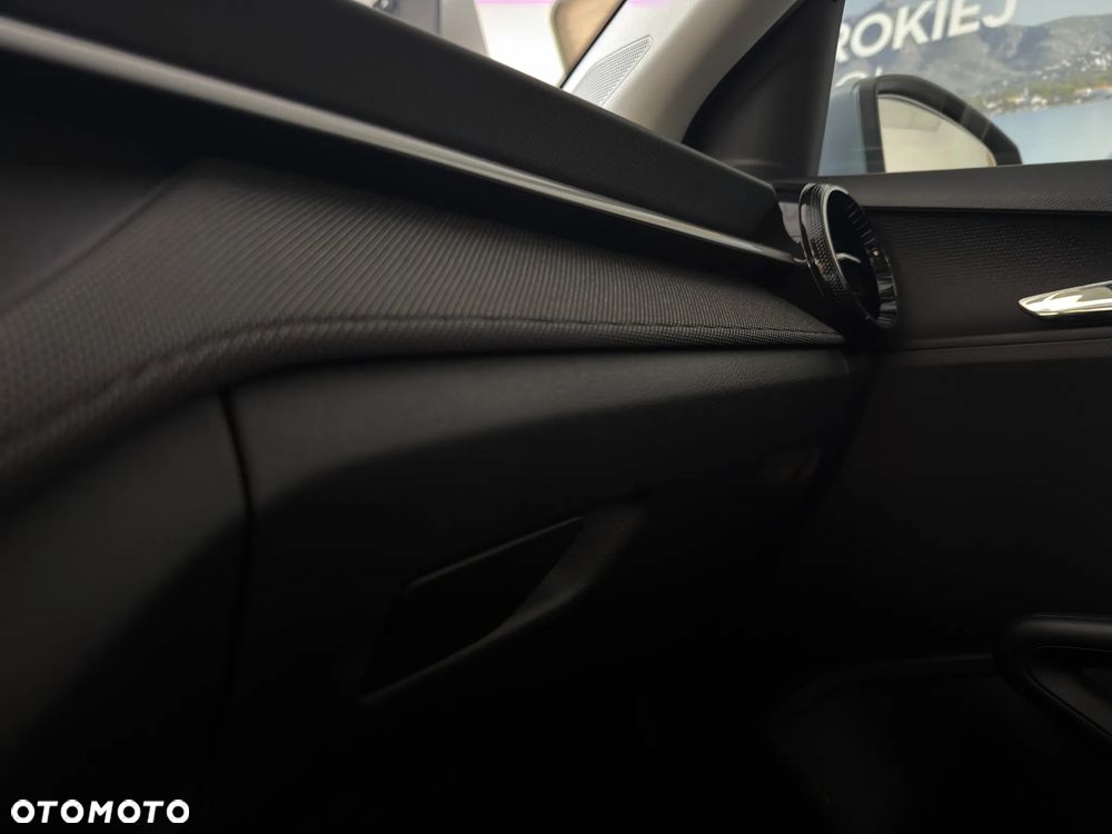 Skoda Fabia 1.0 TSI Drive - 26