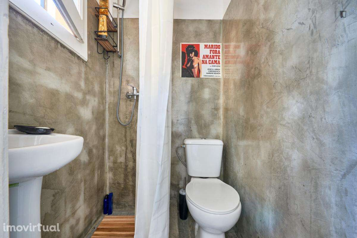 Quarto - localizado em Entrecampos Lisbon - Grande imagem: 2/56