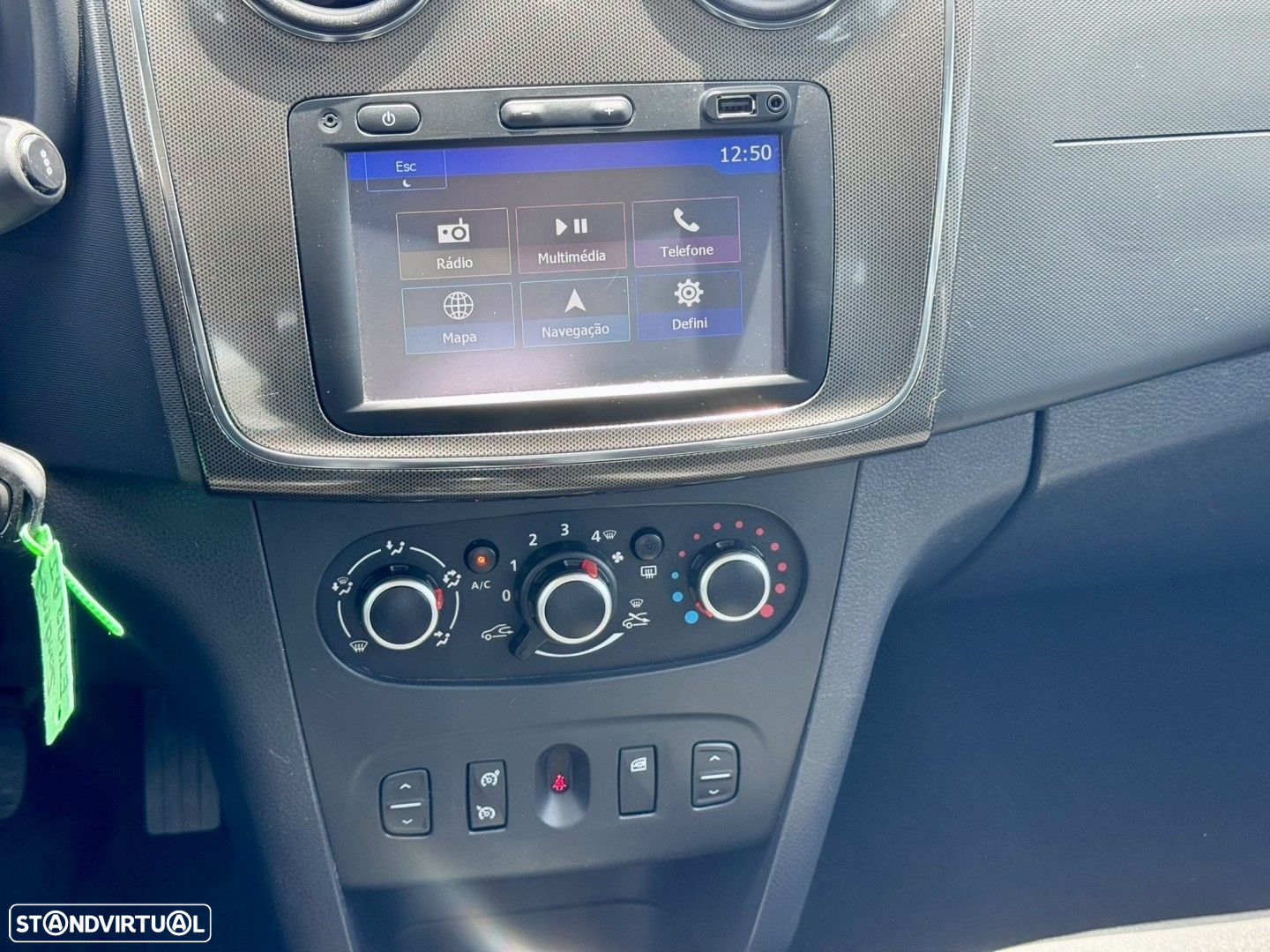Dacia Sandero - 7