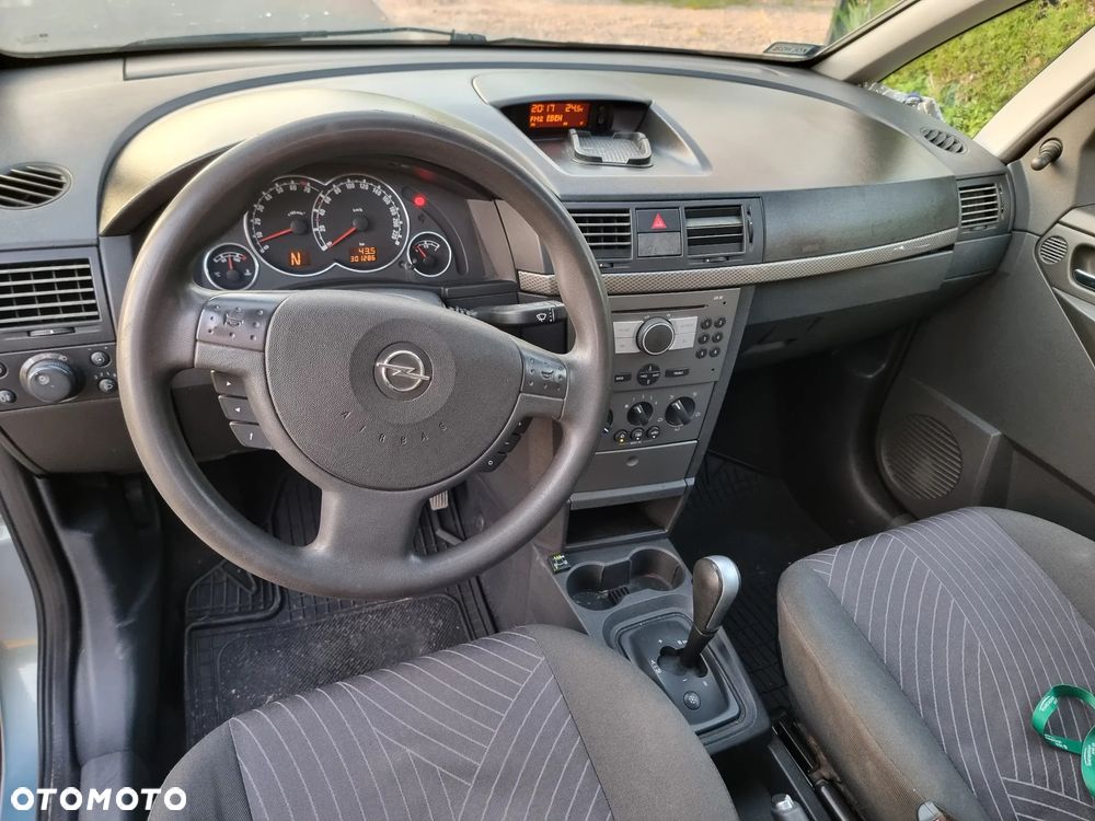 Opel Meriva - 8
