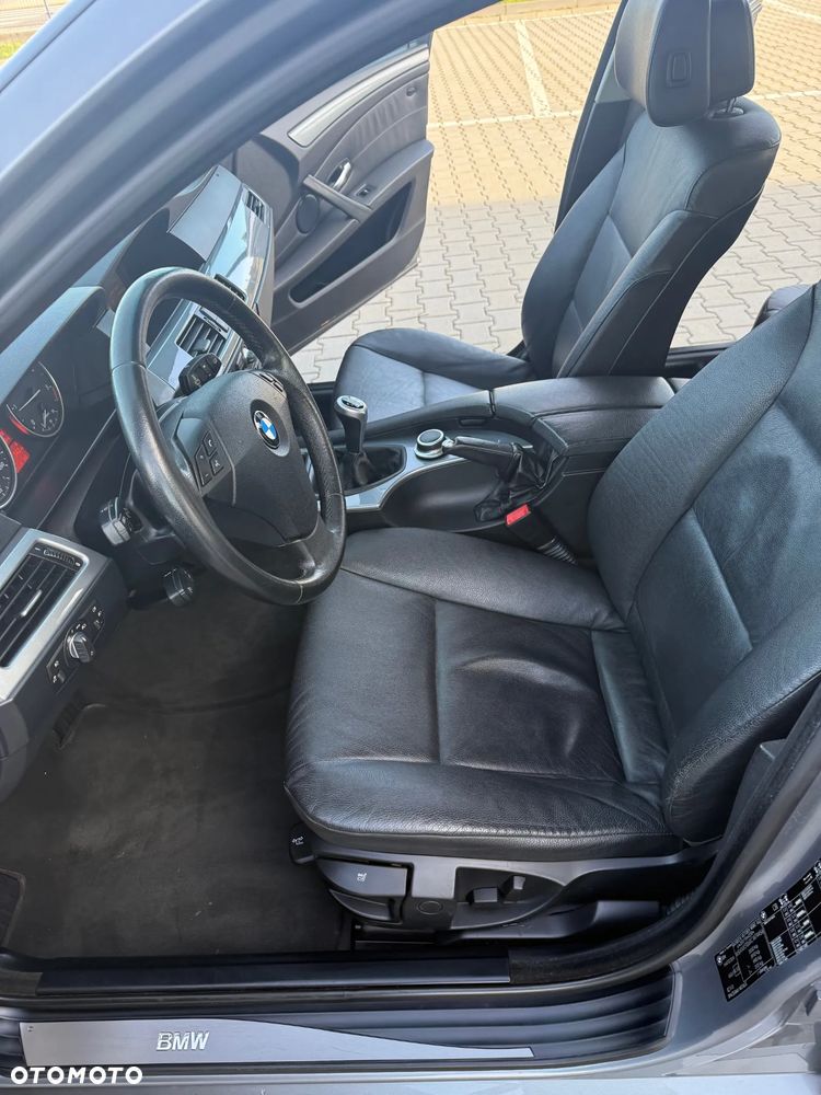 BMW Seria 5 520d - 8