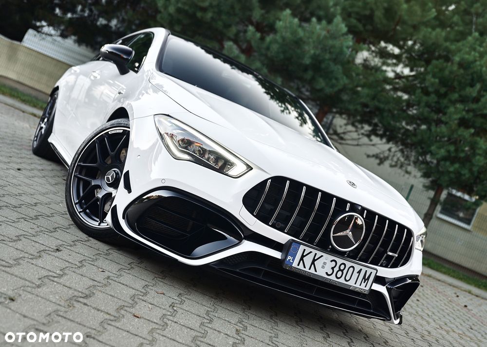 Mercedes-Benz CLA - 1