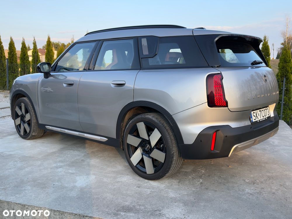 MINI Countryman C mHEV Linia Essential - 34