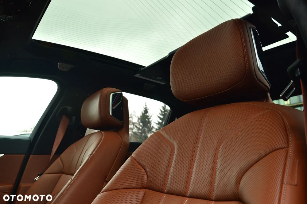 BMW Seria 7 750e PHEV xDrive M Sport sport - 14