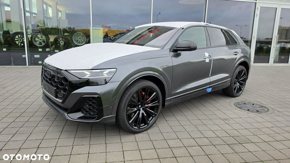 Audi Q8 - 2