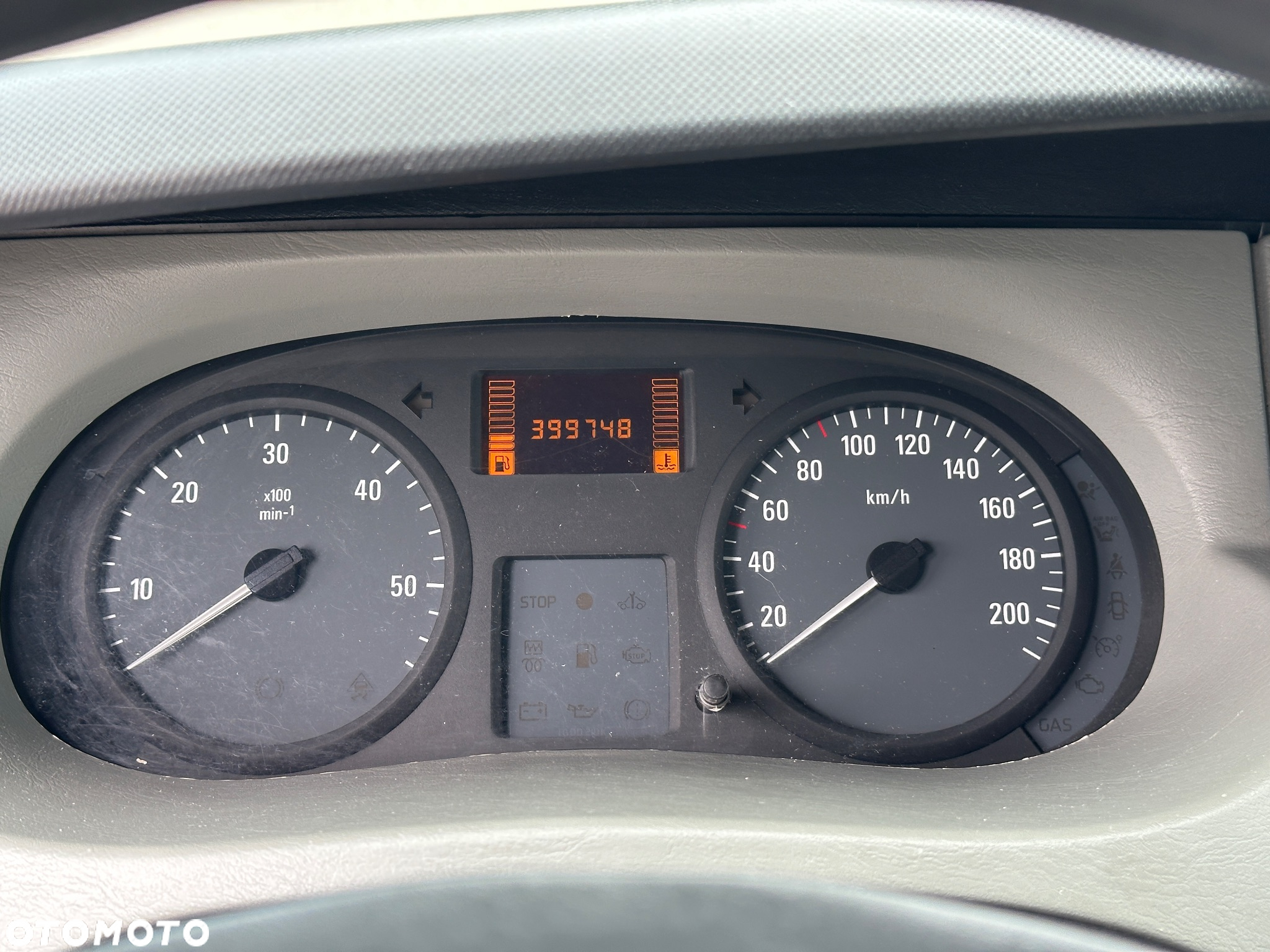 Opel Vivaro L1H1 2.9t - 10