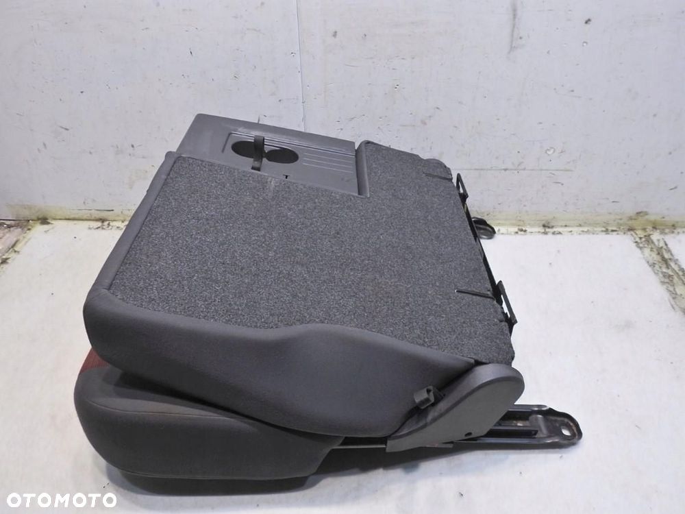 KANAPA LEWY TYŁ PAS VW GOLF V PLUS - 7