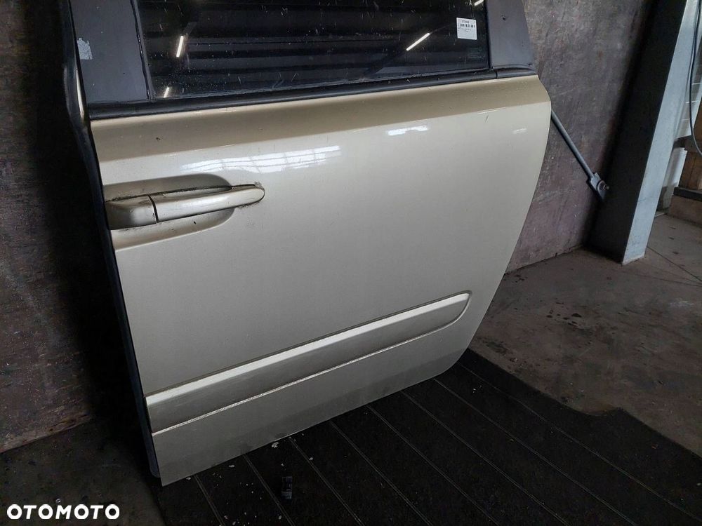 DRZWI KOMPLETNE LEWY TYŁ KIA CARNIVAL II J9 - 5