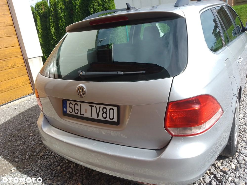 Volkswagen Golf - 8