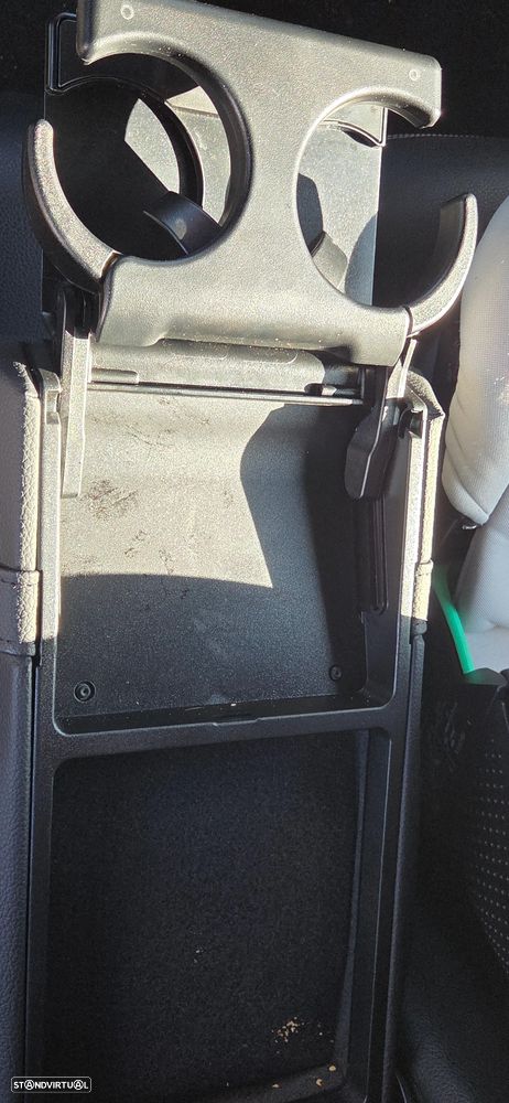 Mercedes-Benz E 300 Bluetec Hybrid Avantgarde - 20