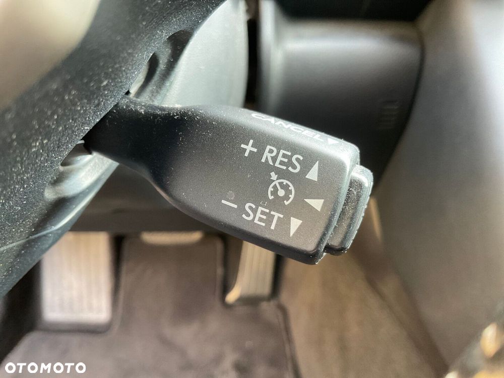 Lexus IS 200t Elegance - 24