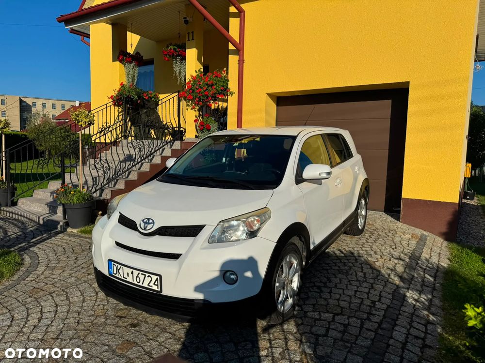 Toyota Urban Cruiser 1.4 D-4D Sol 4x4 - 1