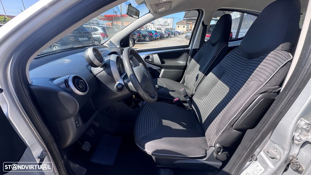 Peugeot 107 1.0 Active - 10